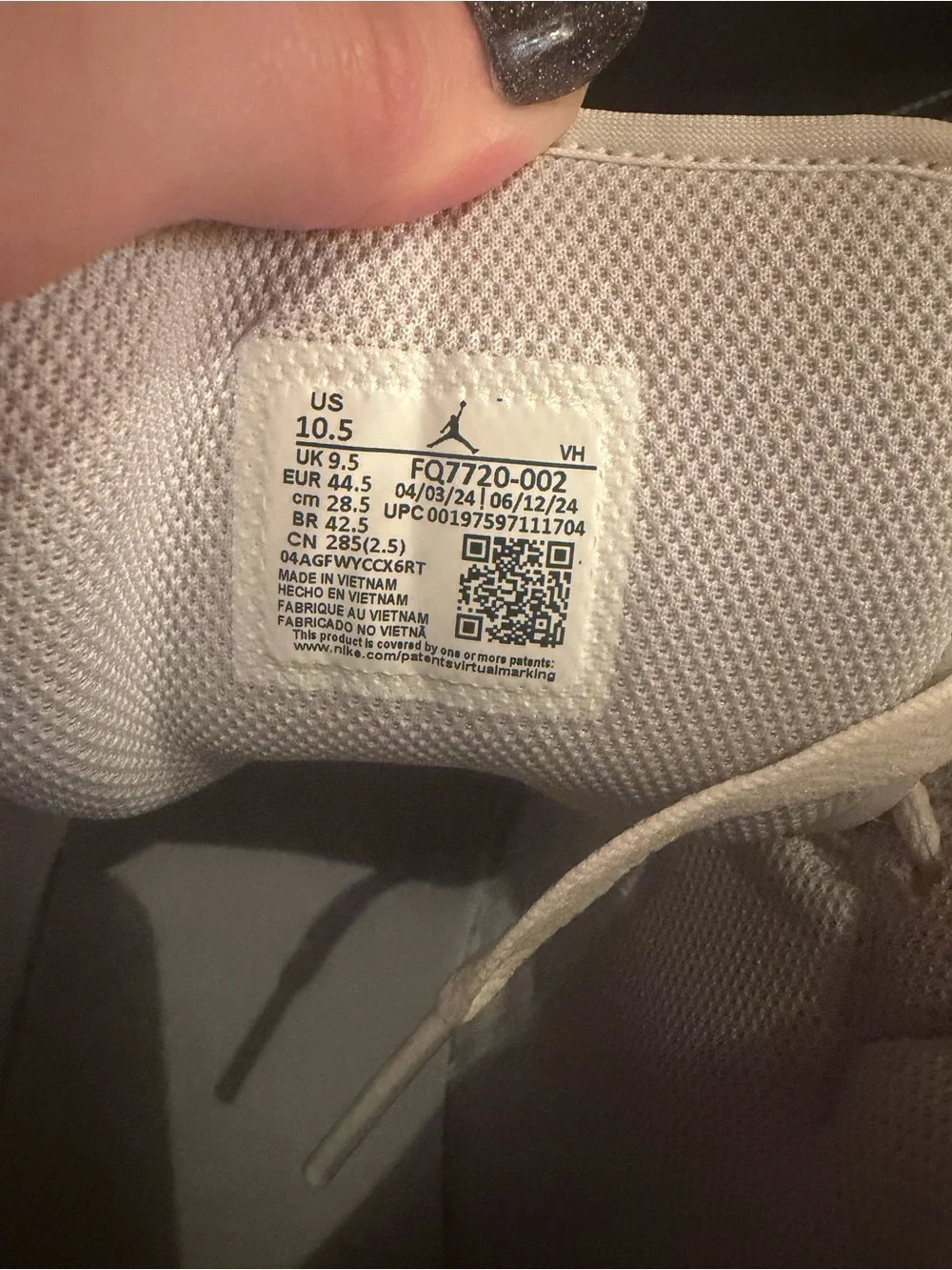 Nike Air Jordan 1 Mid Se Neutral Grey Sail